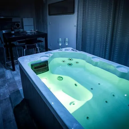 Vip 1 Loft Avec Spa Privatif A 10 Min De Dijon Fauverney Exterior photo