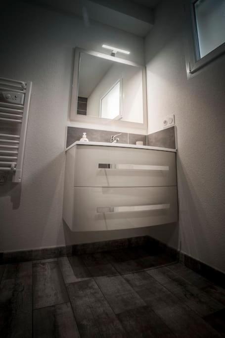 Vip 1 Loft Avec Privatif A 10 Min De Dijon Fauverney